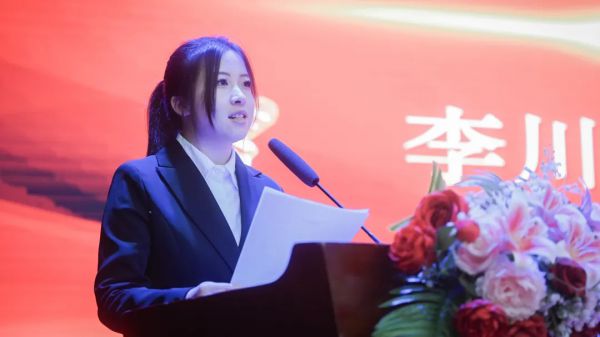 近6000人次获奖!回顾兰工商学子表彰现场!