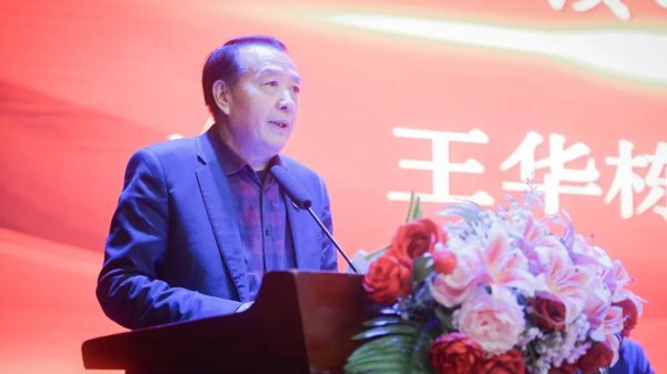 近6000人次获奖!回顾兰工商学子表彰现场!