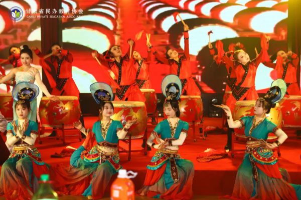 精彩不停！甘肃省民办教育协会2025年迎春团拜会节目集锦来啦