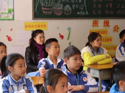 教育部：全国共有各级各类民办学校15.28万所，比上年减少1.44万所