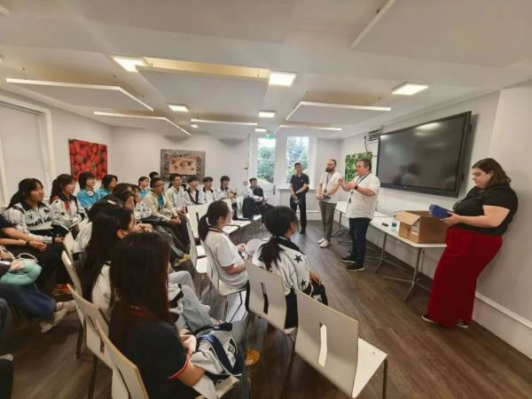 廿载风华启远航 | 兰州东方中学学子赴英国牛津开启世界名校学术之旅