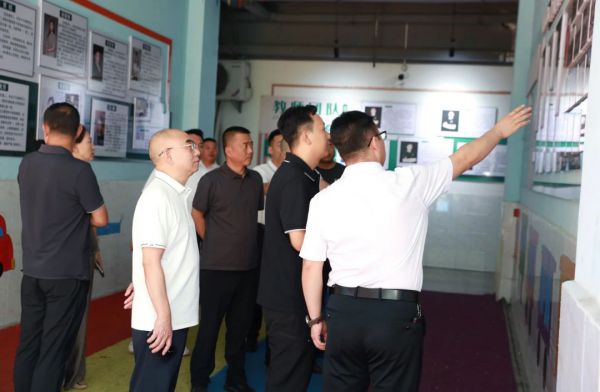清水县政府马杰一行赴陇南育才学校调研?