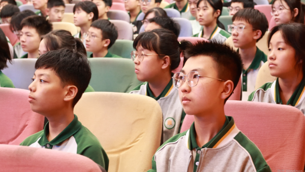 以法的名义，呵护未来 —— 一场法治的洗礼与成长