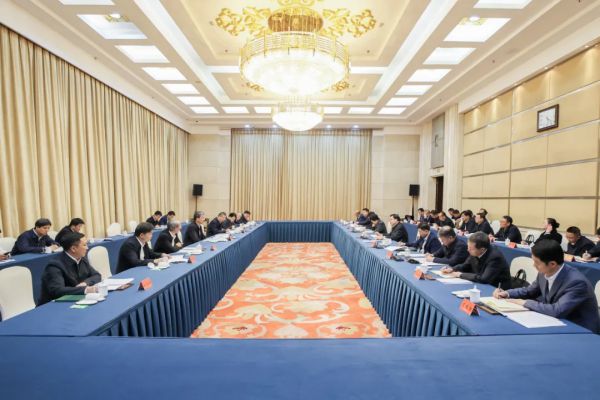 教育部与甘肃省举行部省会商会议