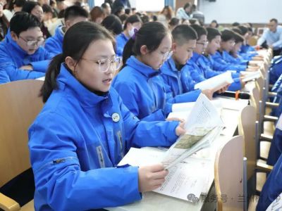 打造科研新样态，赋能育人新智慧——兰州树人中学承办兰州市初中语文专题教研活动