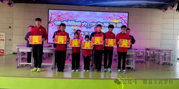 课桌燃活力，少年展风采——岷县文武学校开展课桌舞比赛活动