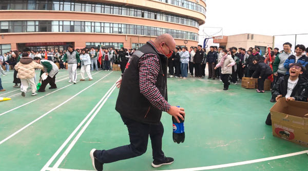 解锁备考减压“新姿势”——兰州市学府致远学校高三级部“迎战高考·心理动力赋能——零食大作战”活动纪实