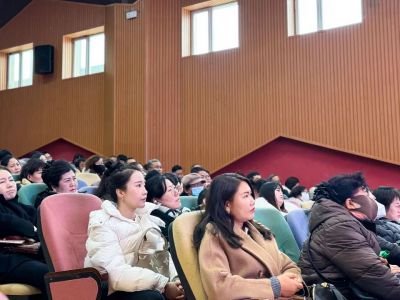 兰州市学府致远学校高一年级学业规划专题讲座纪实