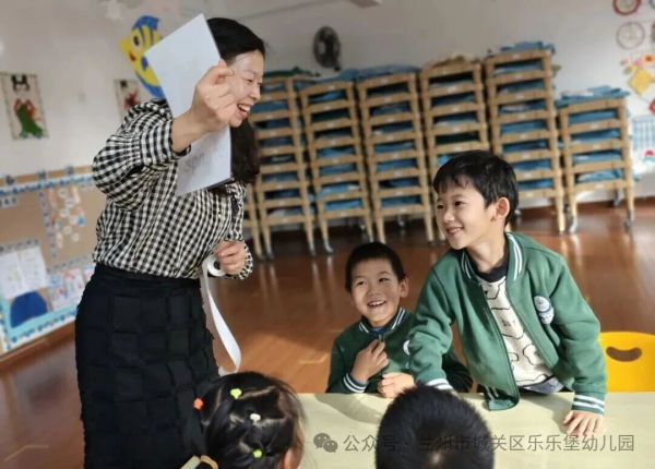 【幼小衔接】课堂初体验，衔接共成长——青白石第四幼儿园幼小衔接之小学老师进课堂活动