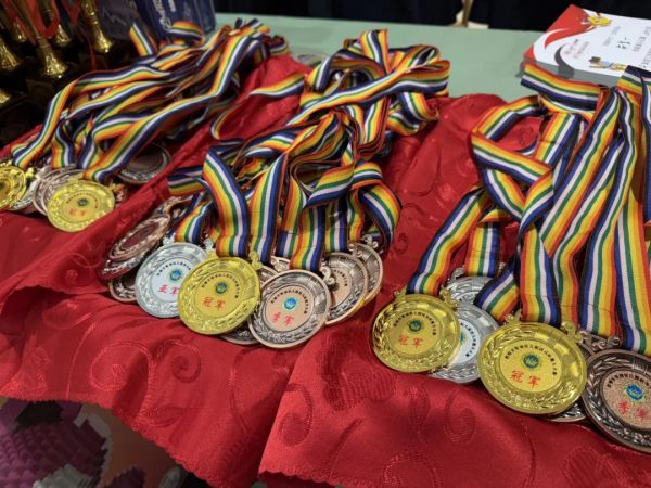 敦煌市智涵幼儿园——第六届“斑马杯”魔方大赛