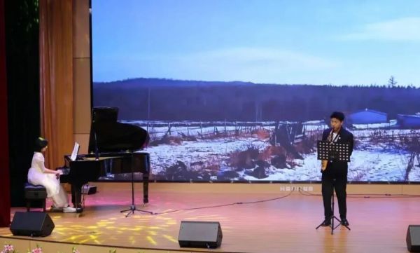 不远万里，携手共拓发展新路径——兰州志成中学与加拿大唯真皇家学院缔结友好关系