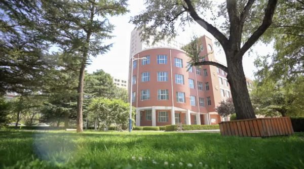 喜报！兰州工商学院成功获评“全国先进社会组织”