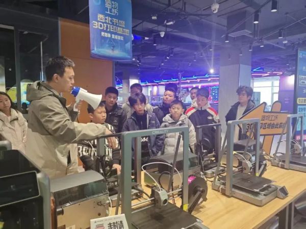 家校社聚力同行 | 新东方兰州学校第六届公益实践活动点亮金城