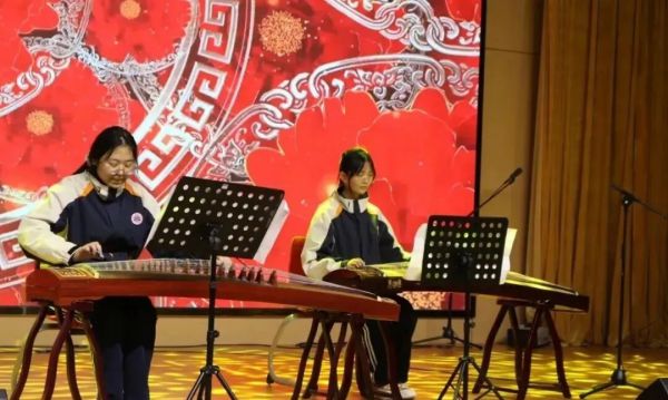 不远万里，携手共拓发展新路径——兰州志成中学与加拿大唯真皇家学院缔结友好关系